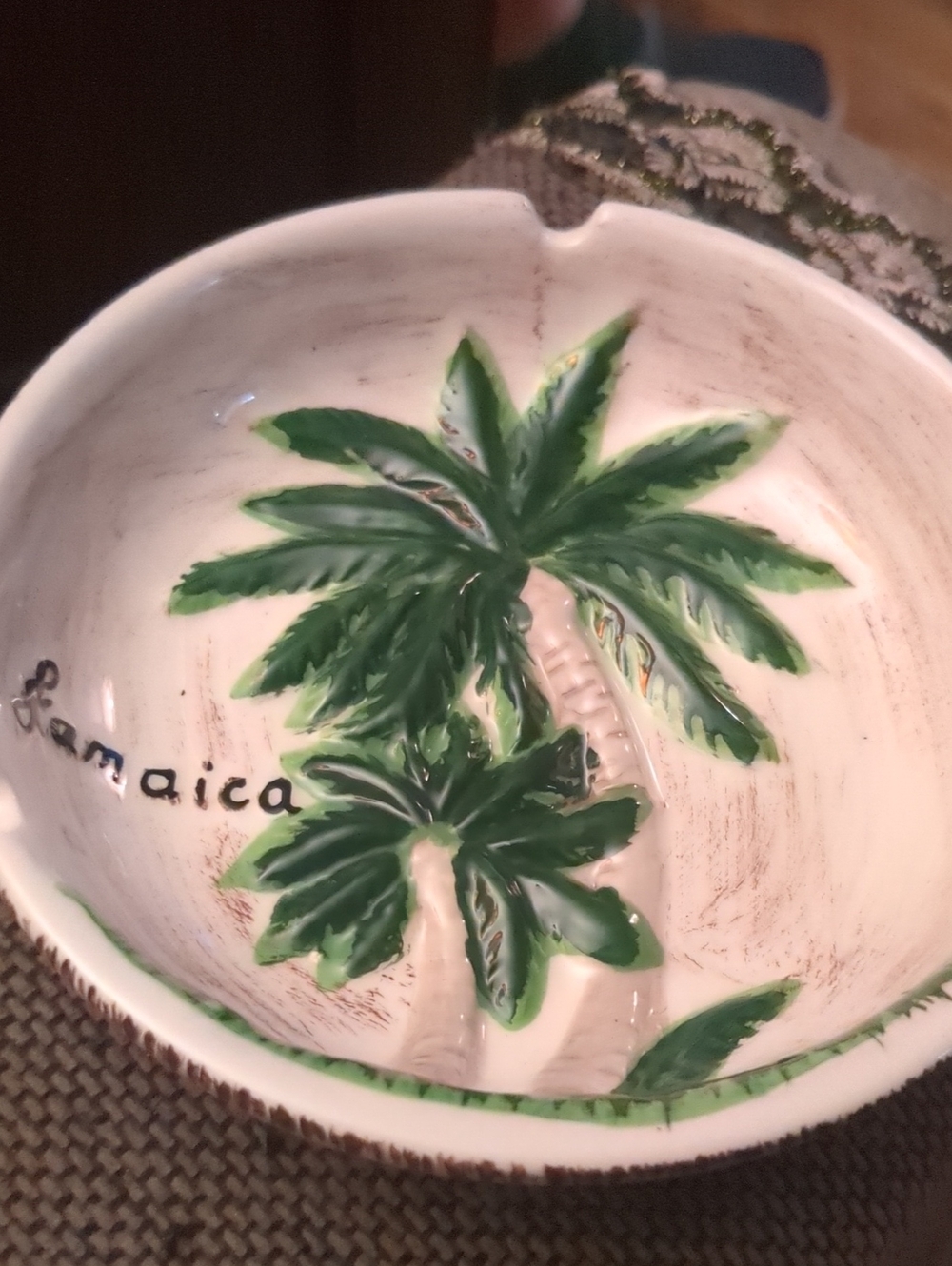 🌴Jamaican Palm Tree Motif Ashtray